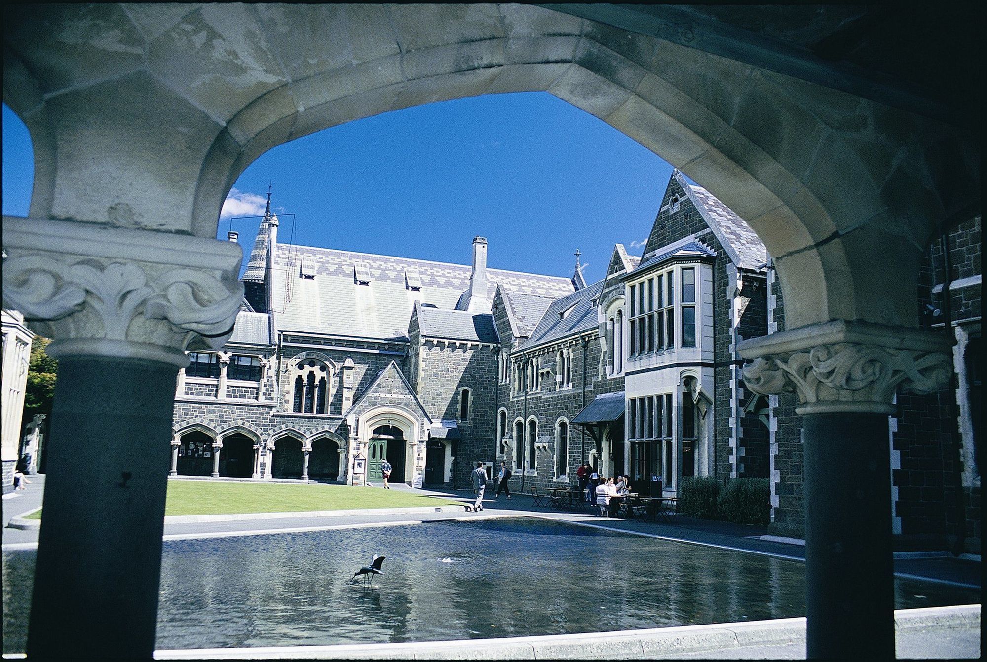 Hotel The George Christchurch Exterior foto The University of Canterbury